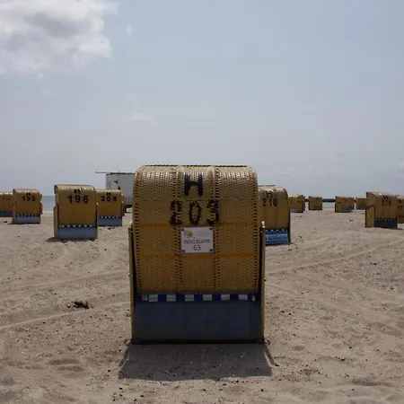 Inselblume 65 - Am Meer, Blick Zum Yachthafen Feriehus