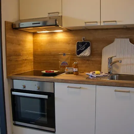 Inselblume 65 - Am Meer, Blick Zum Yachthafen Feriehus